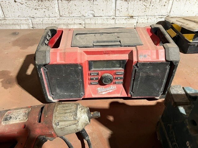 Werfradio makita, werfradio milwaukee, elektrische slaghamer milwaukee (51,52,53) - afbeelding 3 van  5