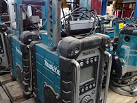 Werfradio makita - afbeelding 2 van  3