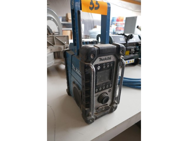 Werfradio makita - afbeelding 2 van  3