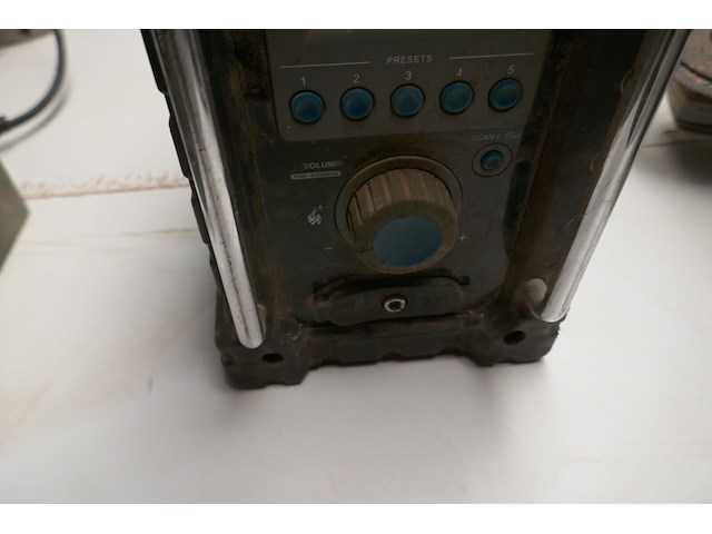 Werfradio makita - afbeelding 3 van  3