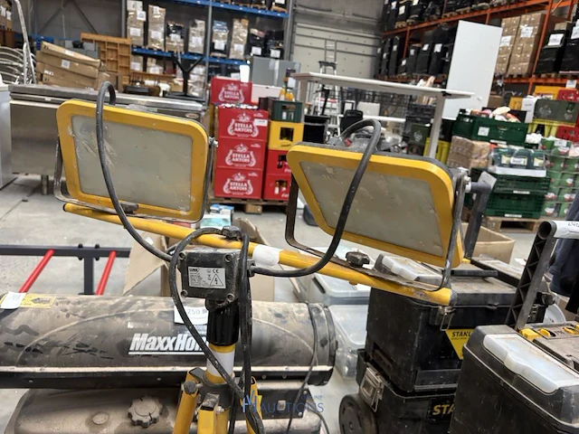 Werfverlichting op 3-pikkelstatief lumx ft-60 - afbeelding 2 van  4