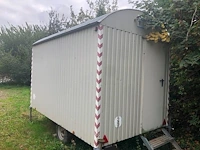 Werfwagen met verwarming afm. 3,50m x 2,10m, bouwjaar 2010 - afbeelding 6 van  10