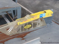 Werfzaagmachine avola vv aanvoertafel - afbeelding 2 van  4