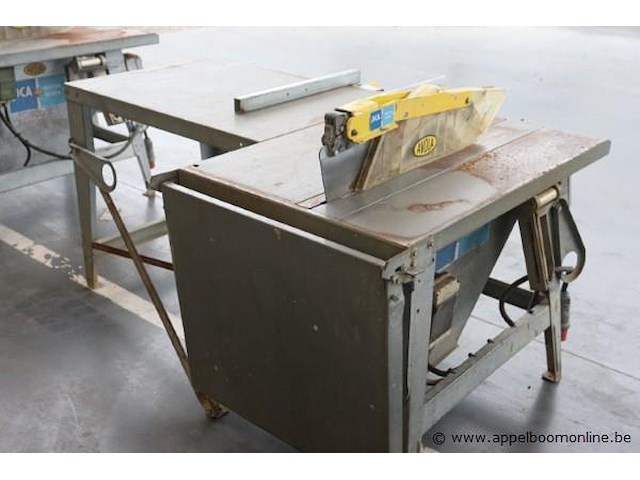 Werfzaagmachine avola vv aanvoertafel - afbeelding 3 van  3