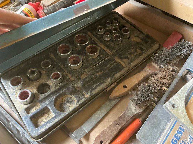 Werkbank en bevestigingsmateriaal - afbeelding 4 van  12