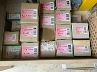 Werkbank en bevestigingsmateriaal - afbeelding 10 van  12