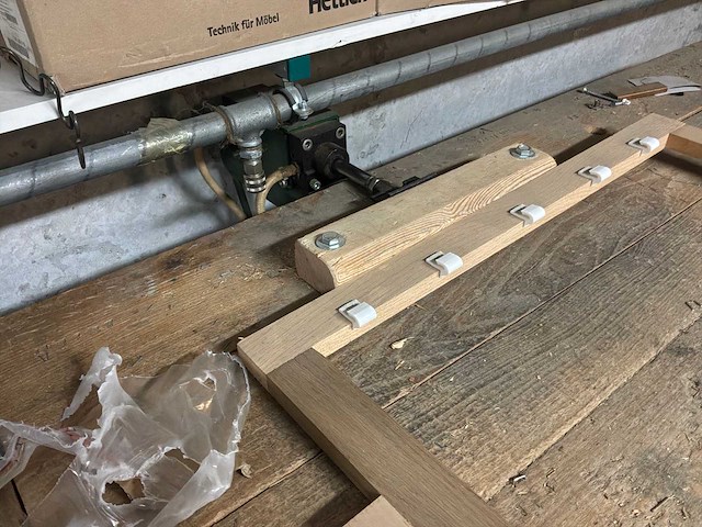 Werkbank hout met pneumatische klemming - afbeelding 4 van  5