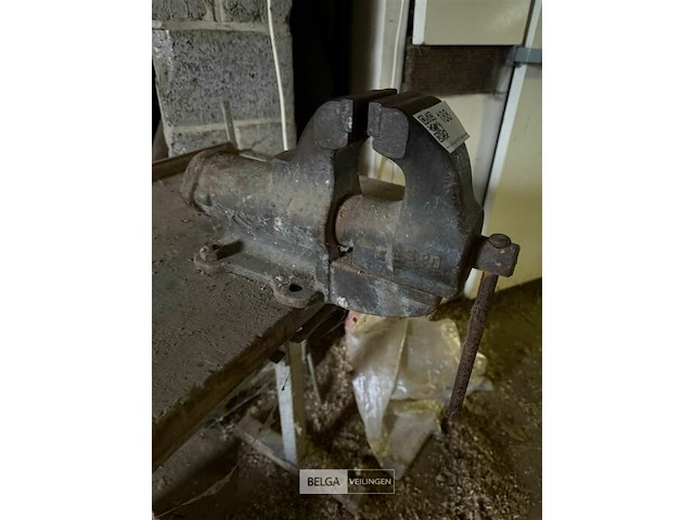 Werkbank met bankschroef l120xb45xh84 cm - afbeelding 2 van  3