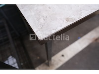 Werkbank met bankschroef - afbeelding 2 van  7