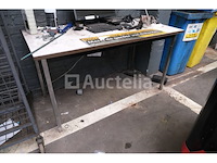 Werkbank met bankschroef - afbeelding 4 van  7