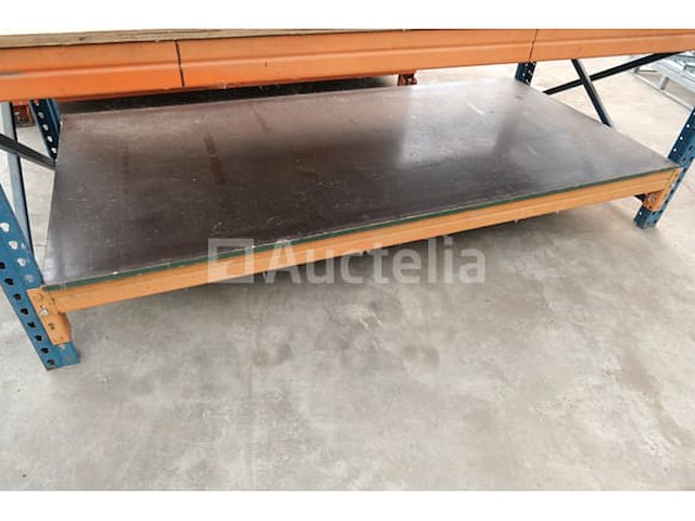 Werkbank met bankschroef - afbeelding 1 van  7