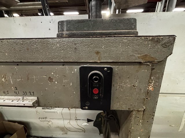 Werkbank met dubbele kolomboor kira knd-8 - afbeelding 2 van  10