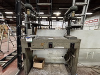 Werkbank met dubbele kolomboor kira knd-8