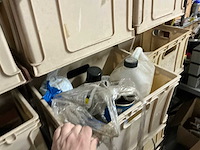 Werkbank met inhoud (2x) - afbeelding 14 van  21