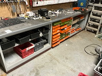 Werkbank met inhoud (2x) - afbeelding 15 van  21