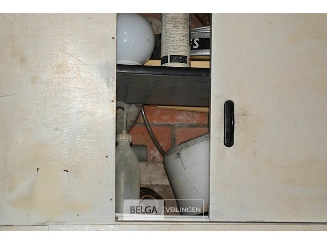 Werkbank met inhoud - afbeelding 10 van  14