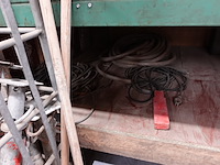 Werkbank met inhoud - afbeelding 4 van  13