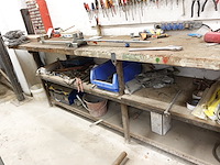 Werkbank met inhoud - afbeelding 7 van  13
