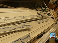 Werkbank op wielen met inhoud - afbeelding 7 van  9