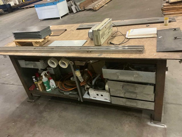 Werkbank - afbeelding 2 van  3