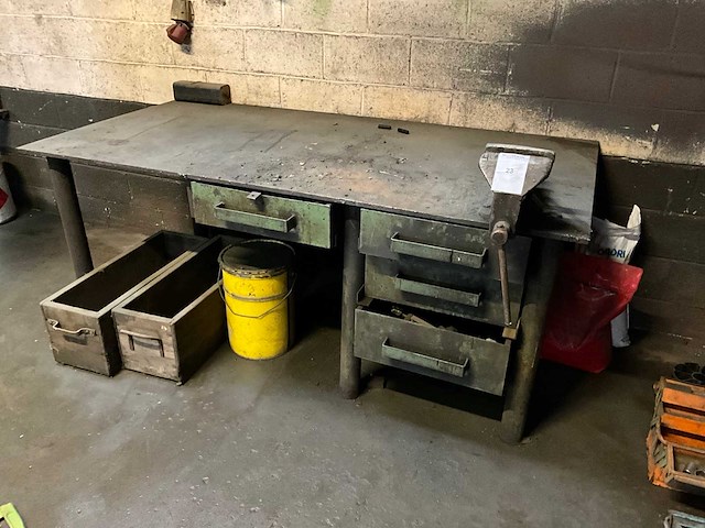 Werkbank - afbeelding 1 van  9