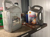Werkbanken met inhoud (2x) - afbeelding 16 van  29