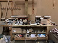 Werkbanken met inhoud (2x) - afbeelding 8 van  12