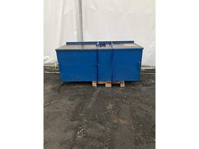 Werkbank/kast - afbeelding 1 van  1