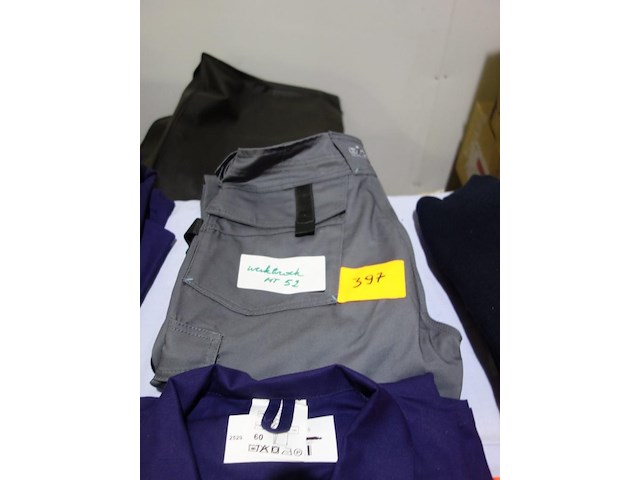 Werkbroek - maat 52 - afbeelding 1 van  1