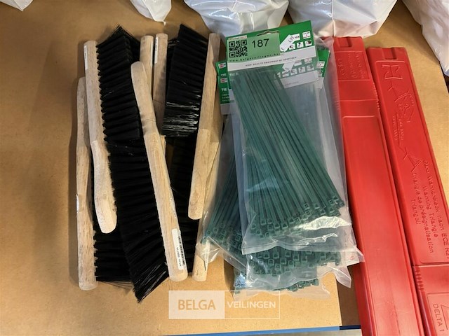 Werkgereedschap - afbeelding 3 van  4
