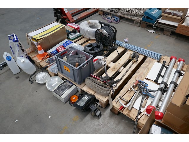 Werkgereedschap - afbeelding 1 van  6