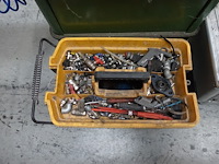 Werkkar met materiaal - afbeelding 7 van  8