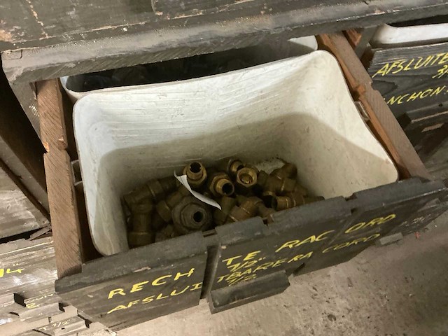 Werkkast met inhoud (2x) - afbeelding 2 van  10