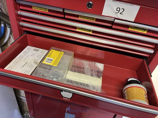 Werkkast met inhoud - afbeelding 14 van  16
