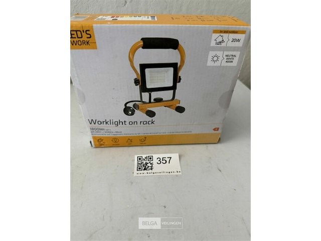 Werklamp 20w 1800 lumen - afbeelding 1 van  3