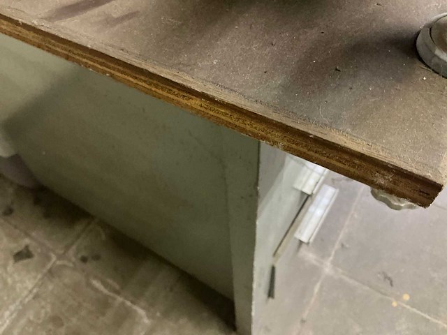 Werkplaats bureau - afbeelding 4 van  8