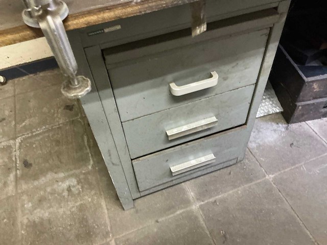 Werkplaats bureau - afbeelding 5 van  8