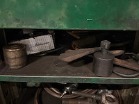 Werkplaatskast met inhoud - afbeelding 7 van  9