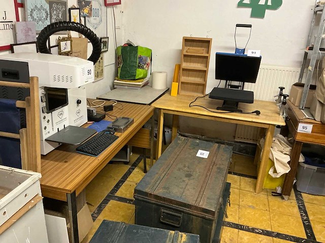 Werkplaatsmeubilair (4x) - afbeelding 1 van  5