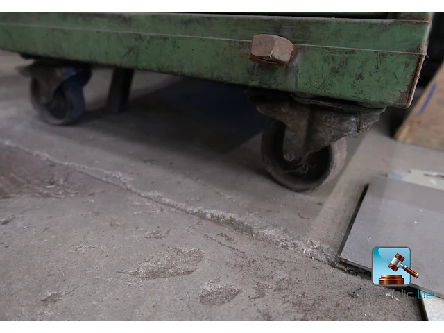 Werkplaatswagen met inhoud - afbeelding 3 van  11