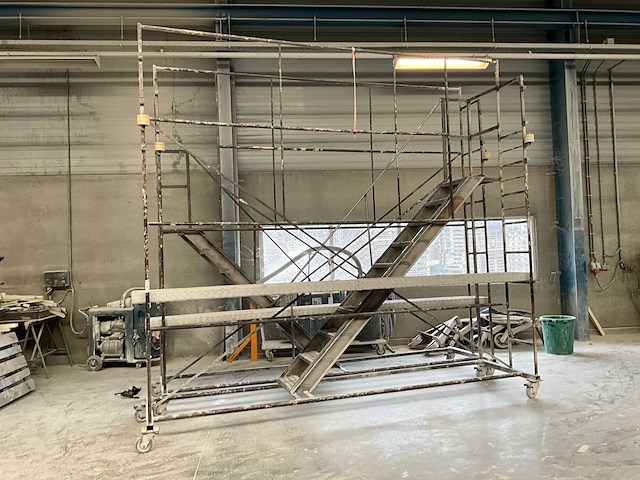 Werkplatform (2x) - afbeelding 1 van  8