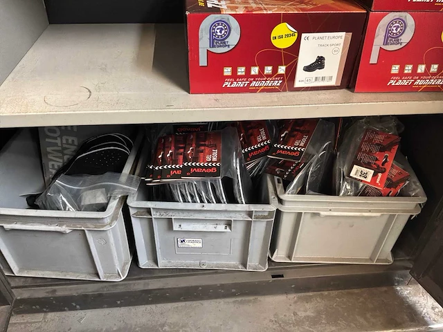 Werkschoenen + zolen (15x) - afbeelding 7 van  7
