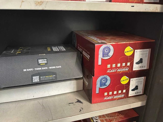 Werkschoenen + zolen (15x) - afbeelding 4 van  7
