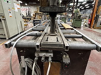 Werkstation met 3 kolomboormachines// tappingmachine wo tb audax 15 en spindle r.p.m. sun-10 - afbeelding 5 van  13