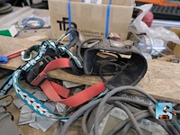 Werktabel met inhoud - afbeelding 11 van  13