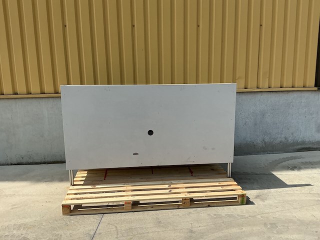 Werktafel 2 meter met stopcontacten - afbeelding 5 van  7