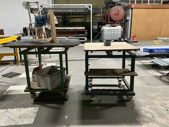 Werktafel (2x) - afbeelding 1 van  3