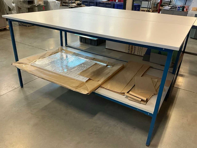 Werktafel (2x) - afbeelding 1 van  4