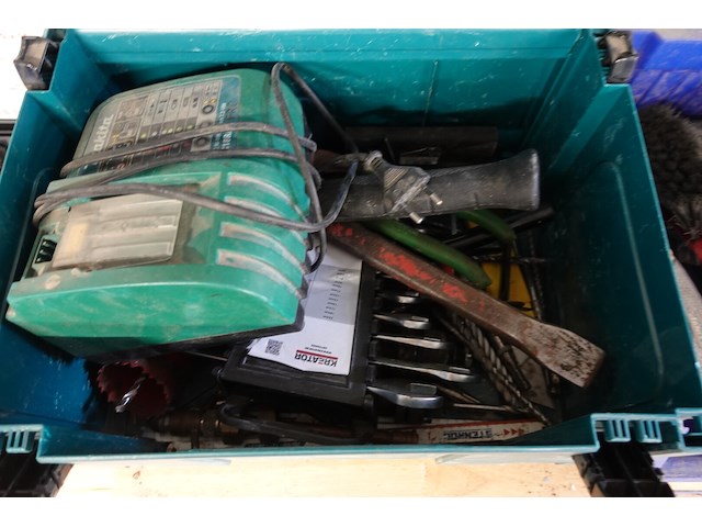 Werktafel hbm met inhoud - afbeelding 5 van  13