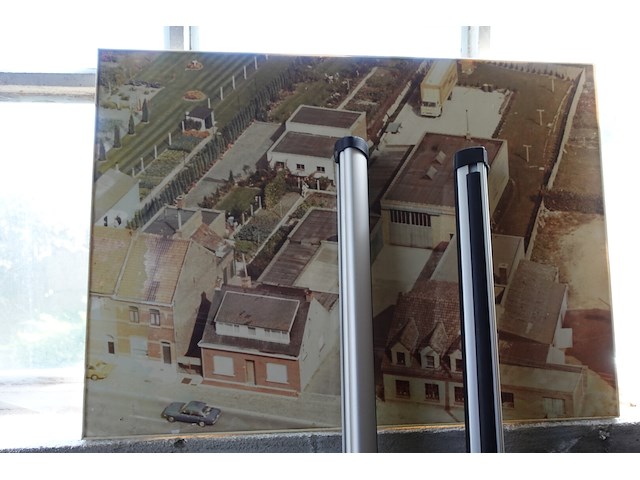 Werktafel + houten tafel - afbeelding 9 van  12